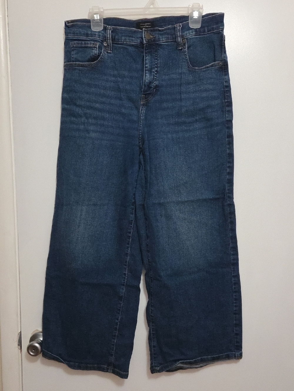 Banana Republic High-Rise Wide Leg Blue Jeans 14
